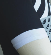 Load image into Gallery viewer, Tech Pro Short Sleeve Jersey